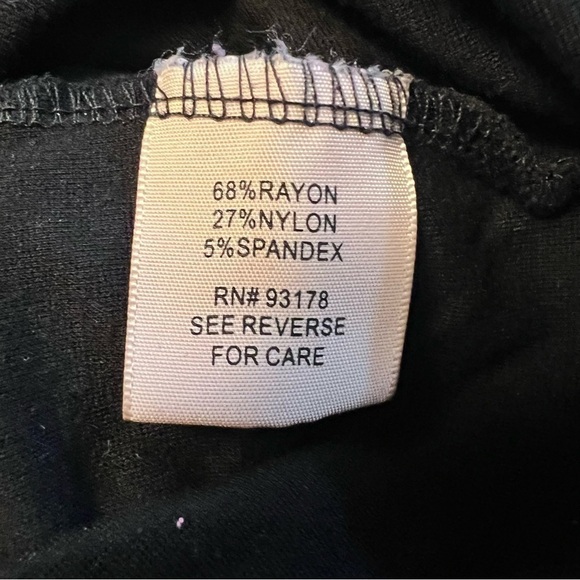 Philosophy Black Skirt - Pull On Pencil Skirt. Office Business Size: Large - Picture 5 of 8